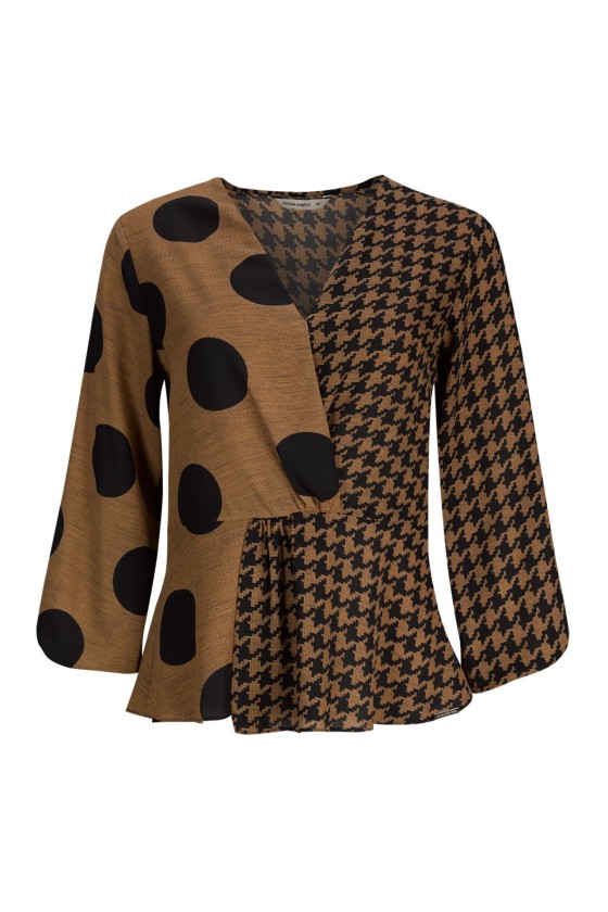 Flowing v-neck blouse