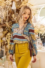 Long-sleeved crossover blouse 