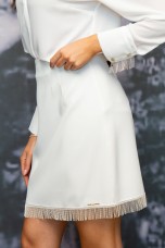 Short skirt with fringes