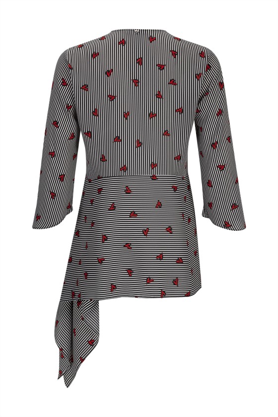 Tnica asimtrica corazones