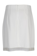 Short skirt with fringes