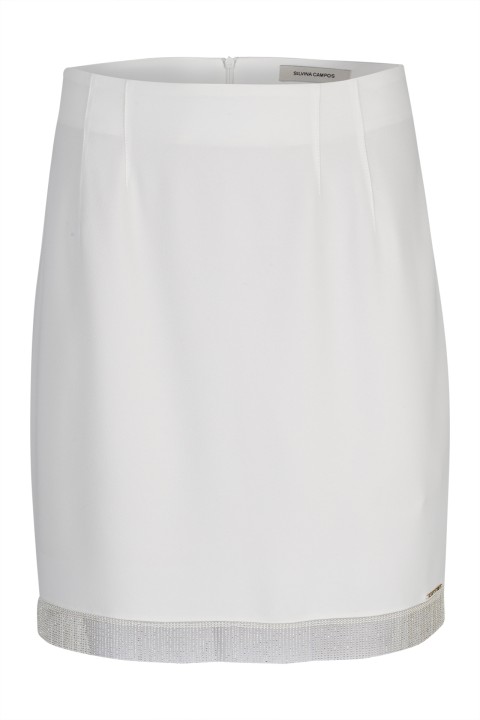 Saia curta com franjas