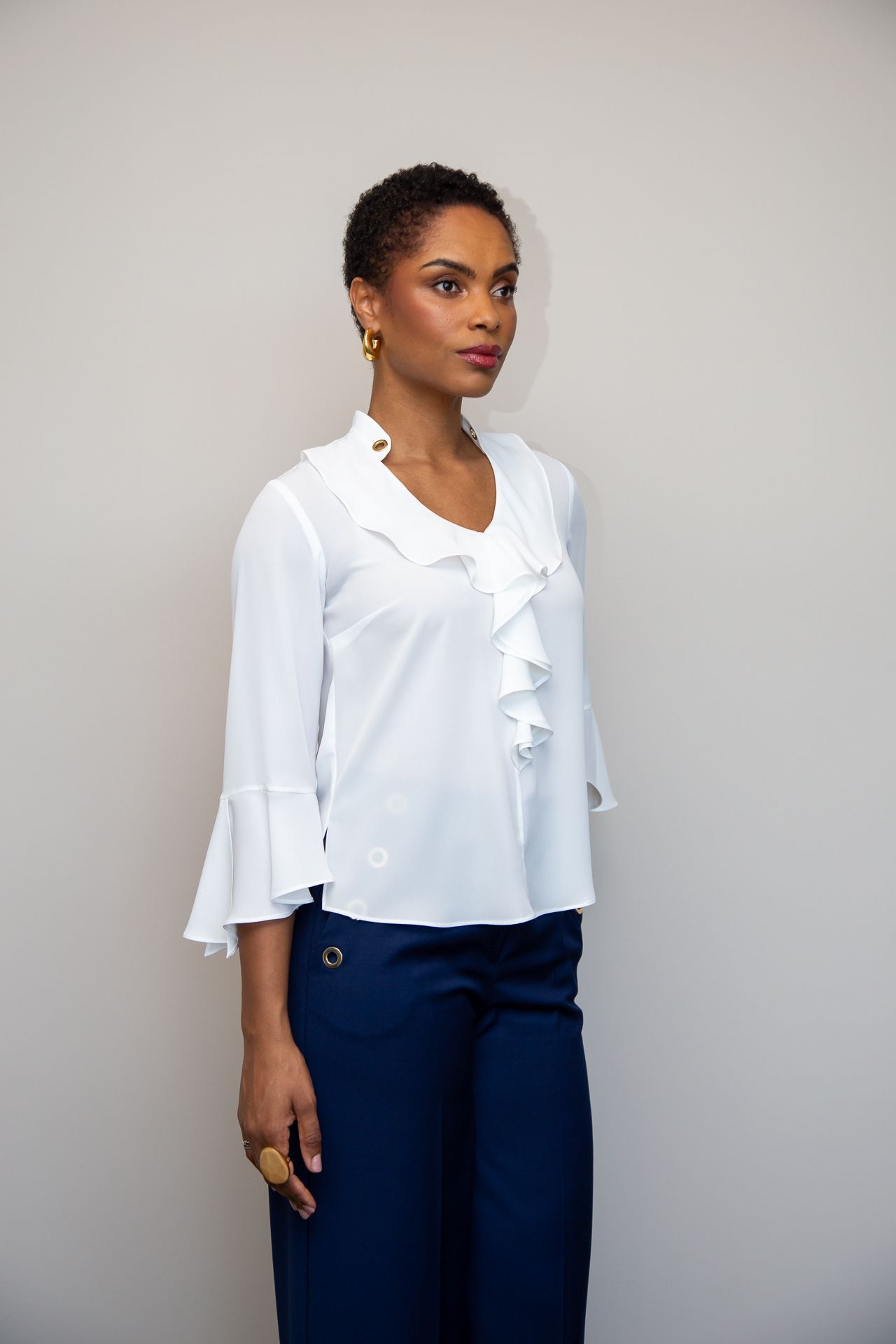 V-neck blouse with gathers