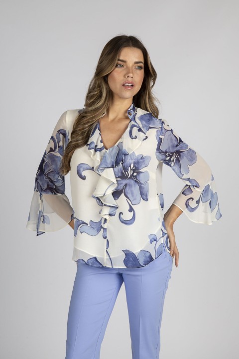 V-neck blouse with gathers