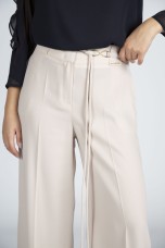 Wide leg trousers