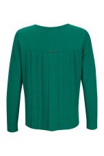 Knitted jacket with hook fastening