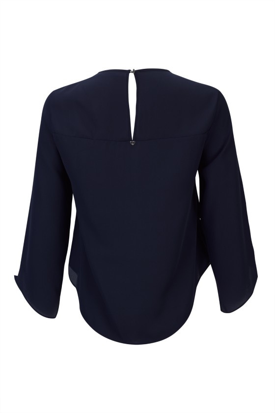 Tnica detalle de nudo 