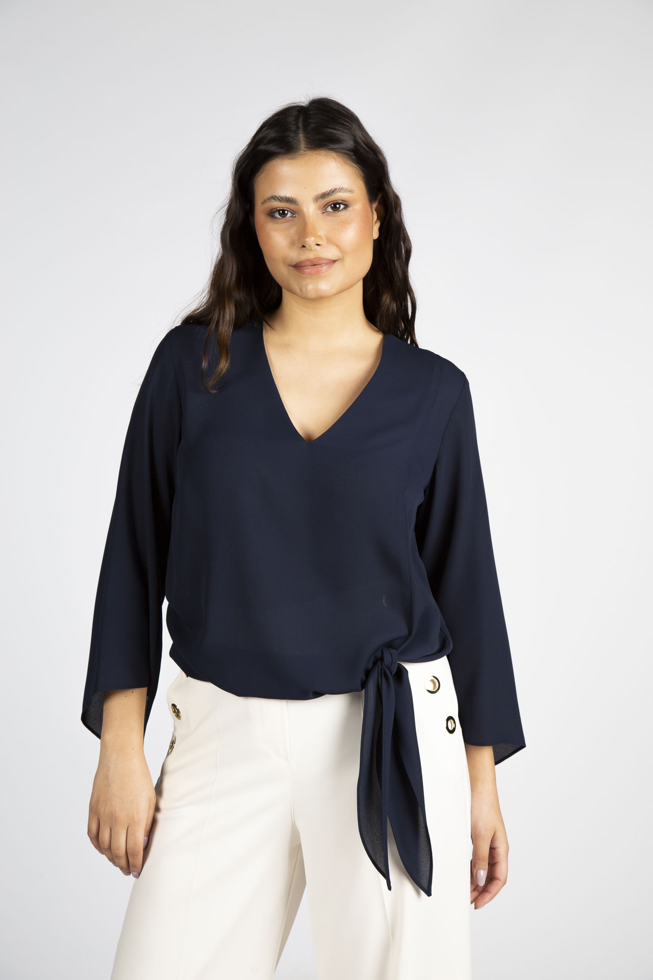 Túnica detalle de nudo