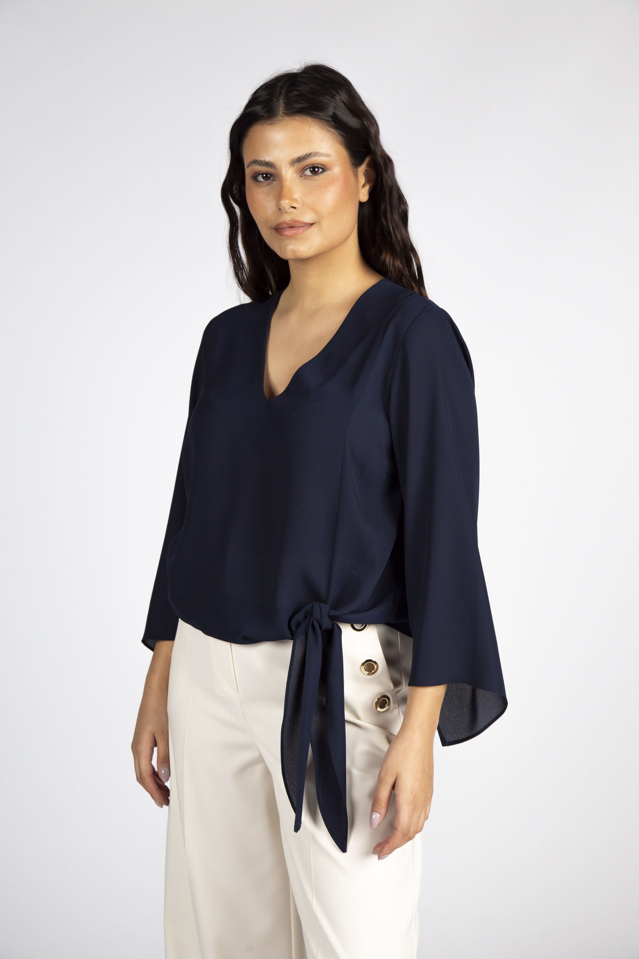 Túnica detalle de nudo