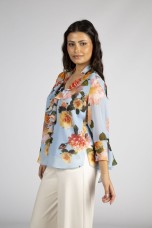 V-neck blouse with gathers