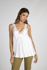 Top estilo lingerie
