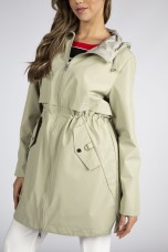 Parka larga con capucha