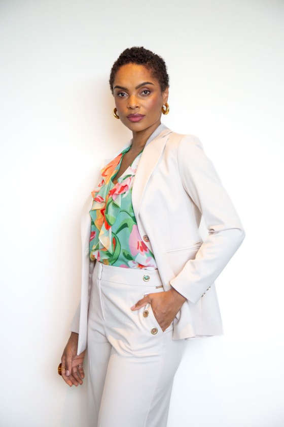 Long fitted blazer