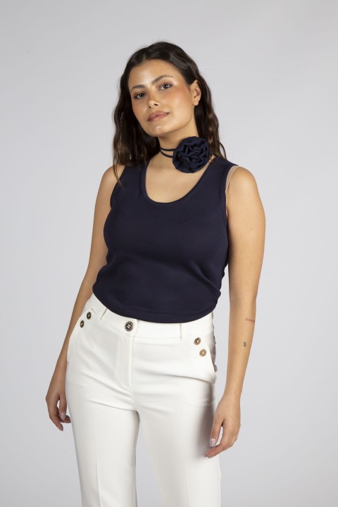Sleeveless top