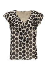 Short-sleeved blouse with ruffles