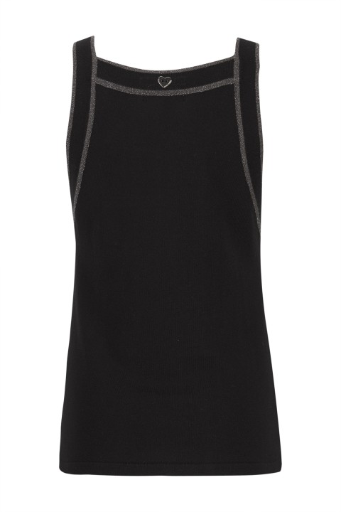 Top com detalhes contrastantes Top com detalhes contrastantes