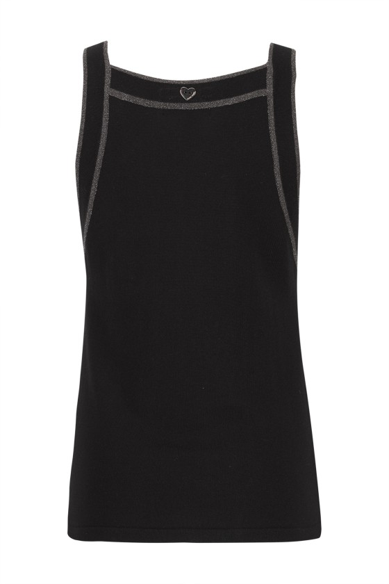 Top with contrasting details