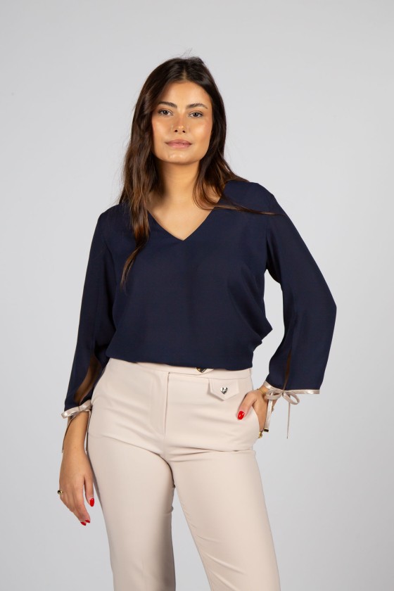 Bow detail blouse