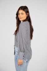 V-neck blouse with long sleeves