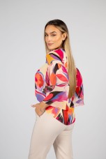 U neck shirt