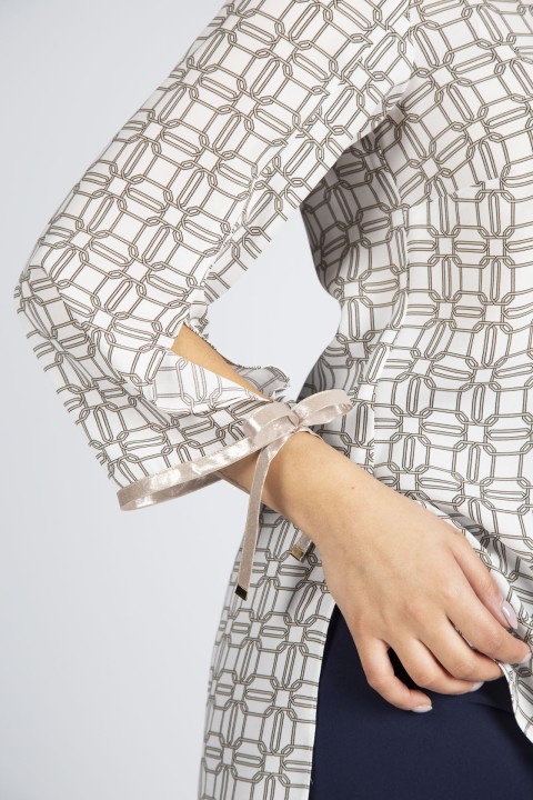 Tnica con lazo estampada 