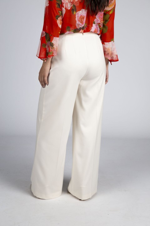 Wide leg pants with eyelets