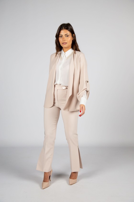 Pantalones con aberturas