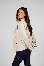 Short trenchcoat