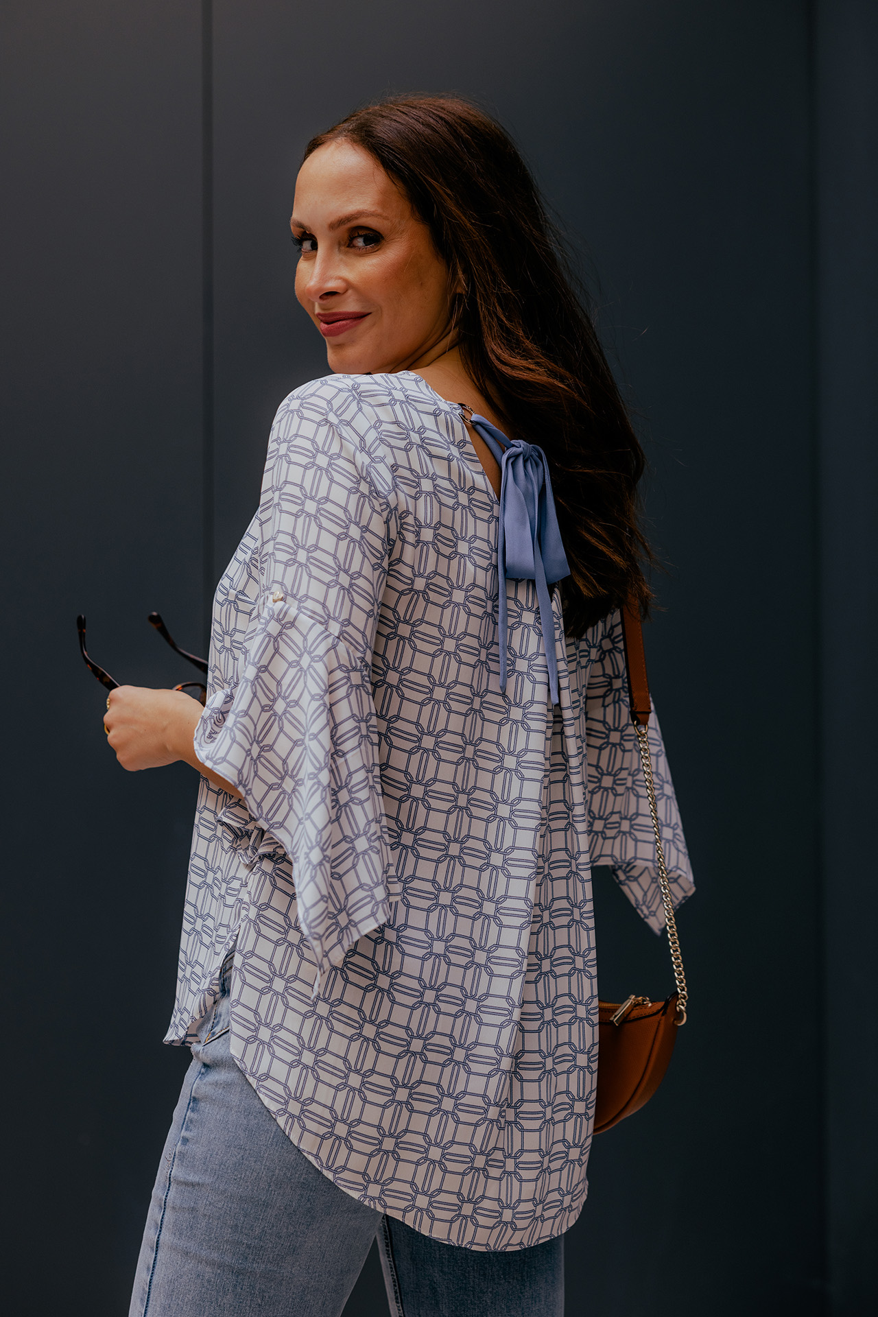 Blouse with back bow