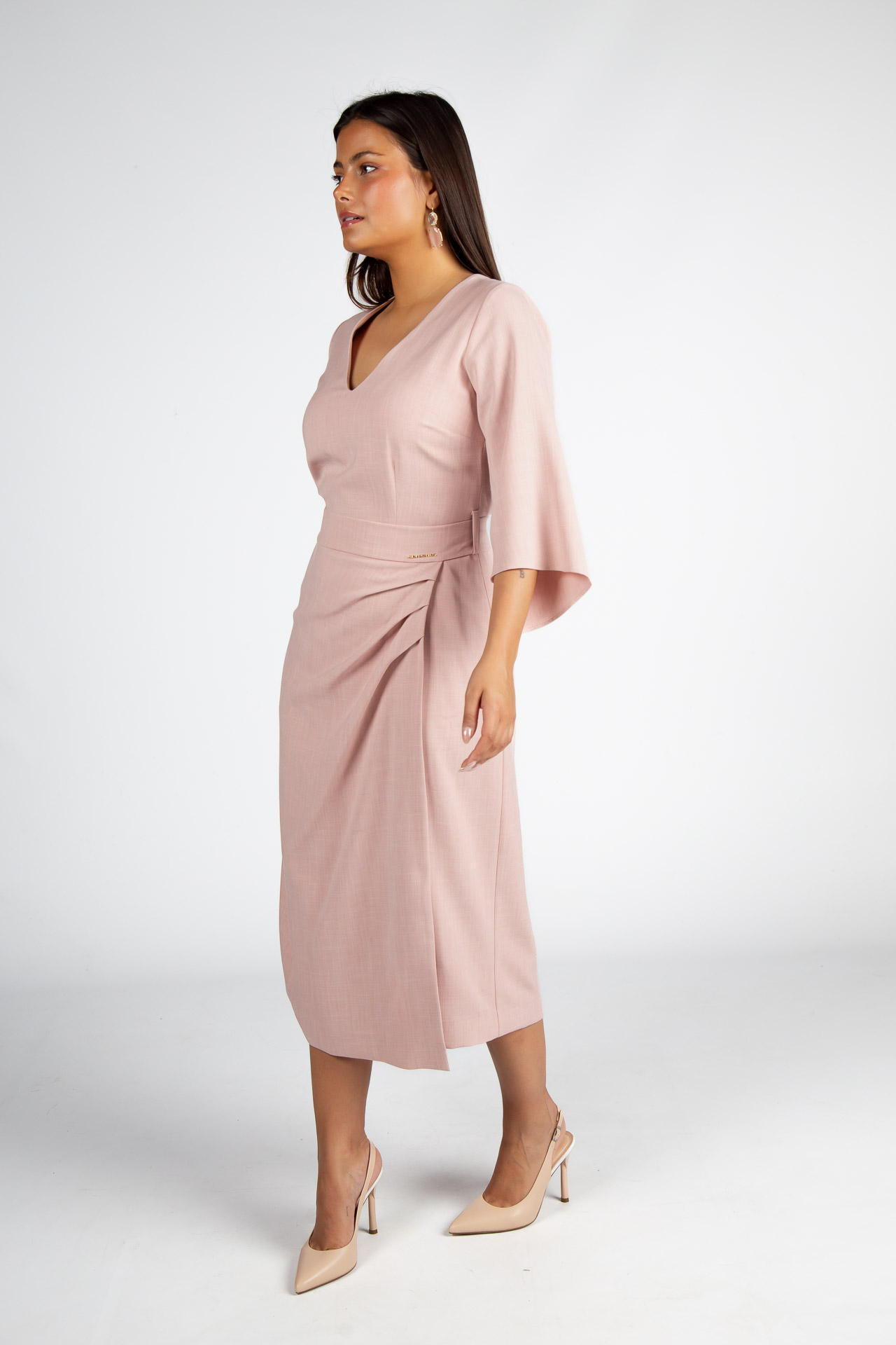 Dress with gold chain