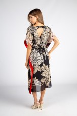 Flowing dress with cape sleeves