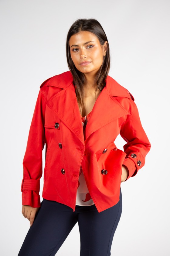 Short trenchcoat