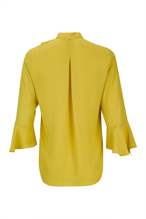 V-neck blouse with gathers