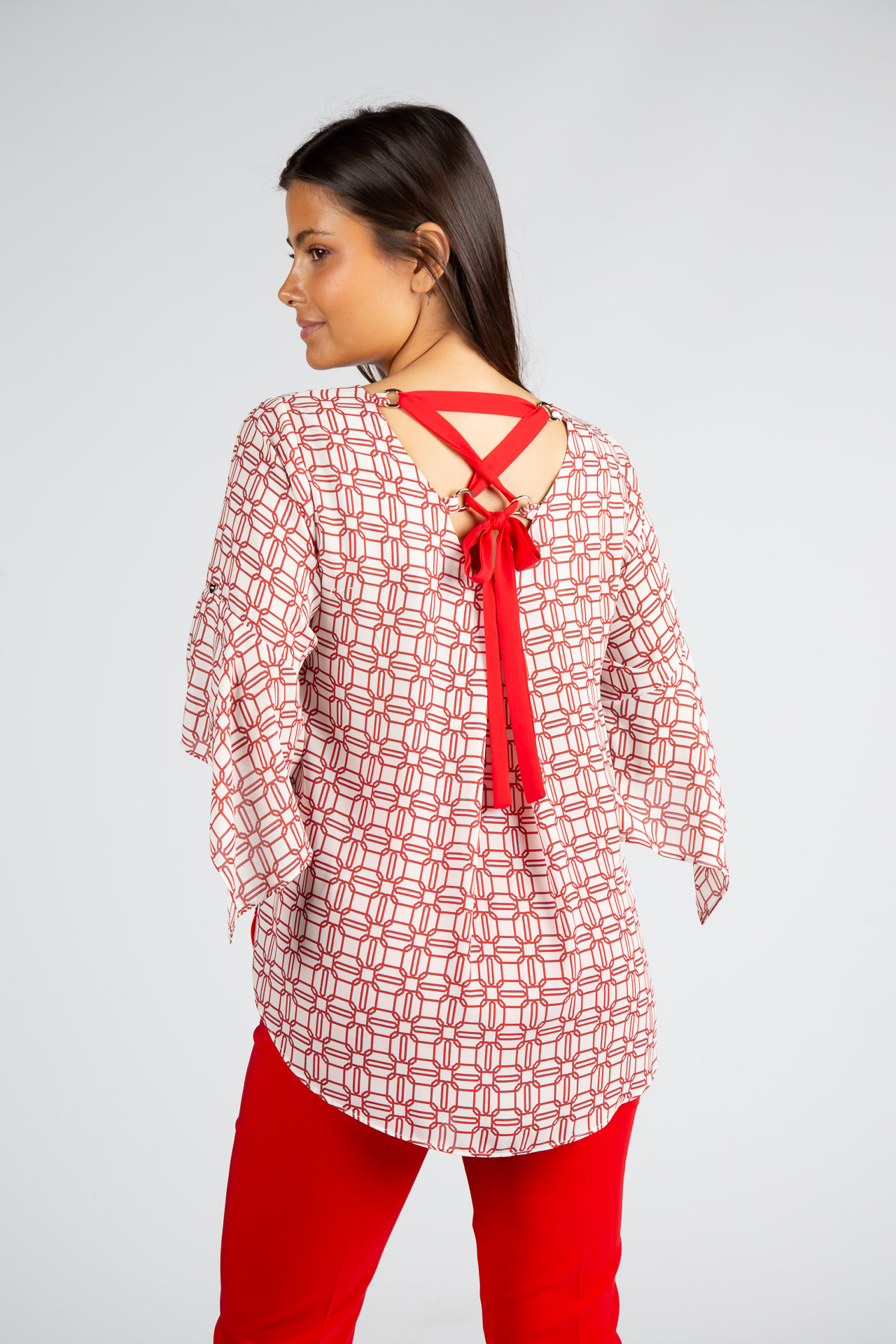 Blouse with back bow