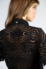 Blusa de renda