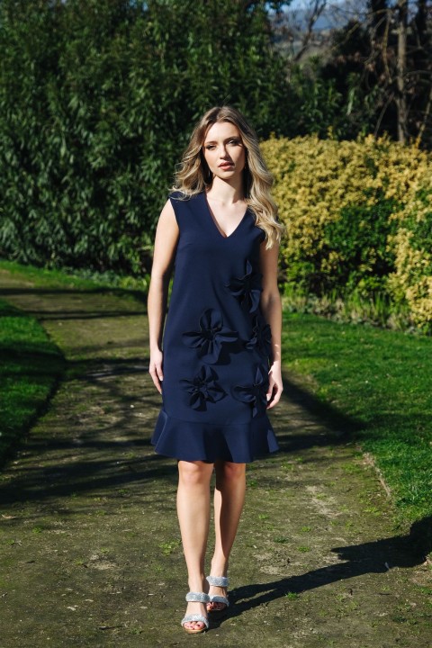 Vestido com flores 3D