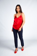 Strap top with lined buttons
