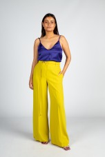 Wide leg trousers