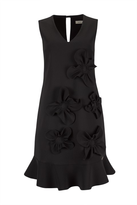 Vestido com flores 3D