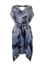 Flowing dress with cape sleeves