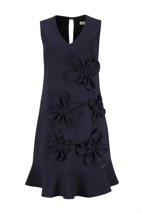 Vestido com flores 3D