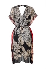 Flowing dress with cape sleeves