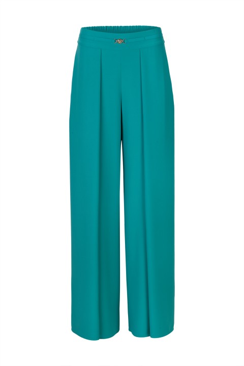 Pleated trousers