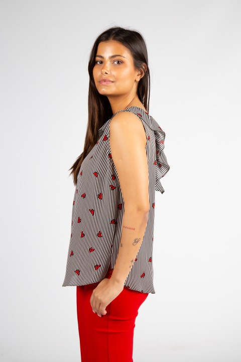 Sleeveless top with ruffle Sleeveless top with ruffle