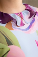 Sleeveless top with ruffle