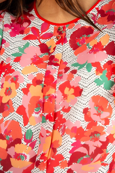 Short-sleeved blouse Short-sleeved blouse