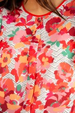 Short-sleeved blouse