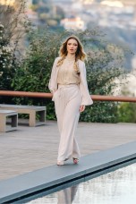 Flowing jacket