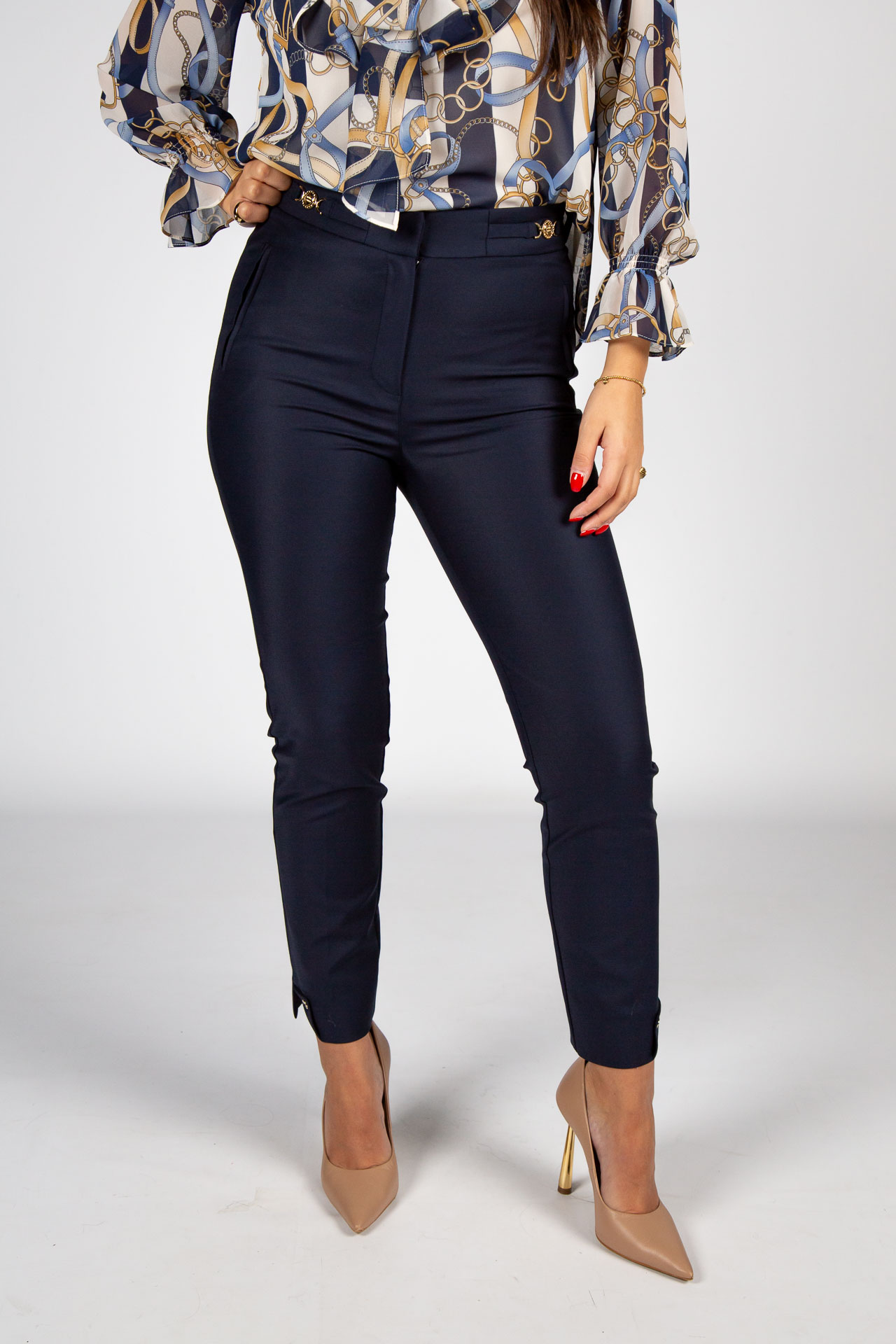 Skinny trousers