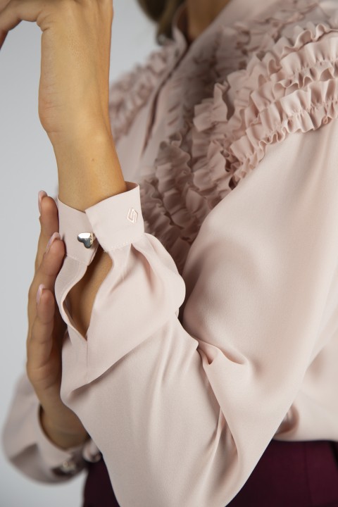 Blusa romántica línea Atelier Blusa romántica línea Atelier